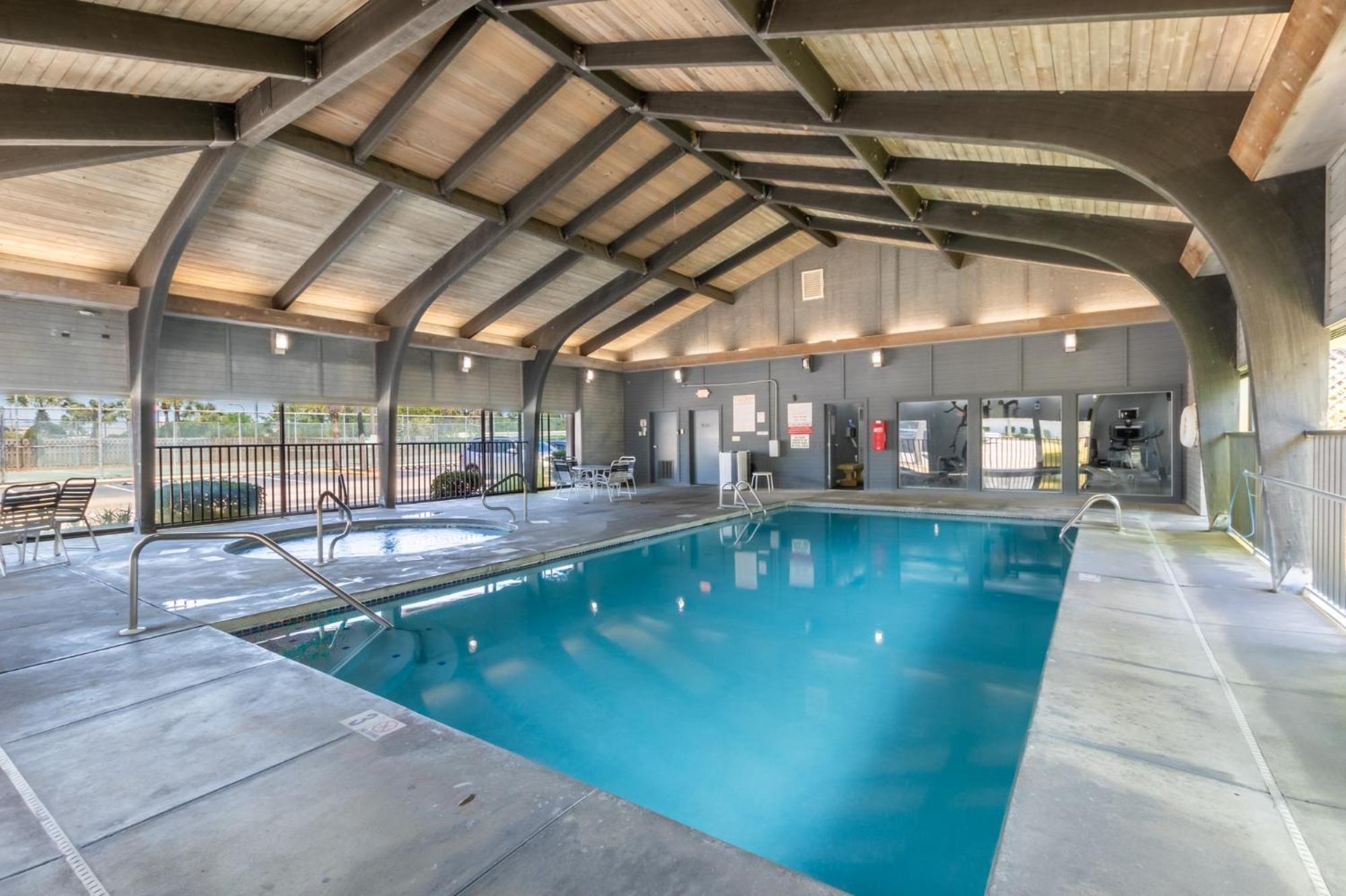 Windward Pointe 803