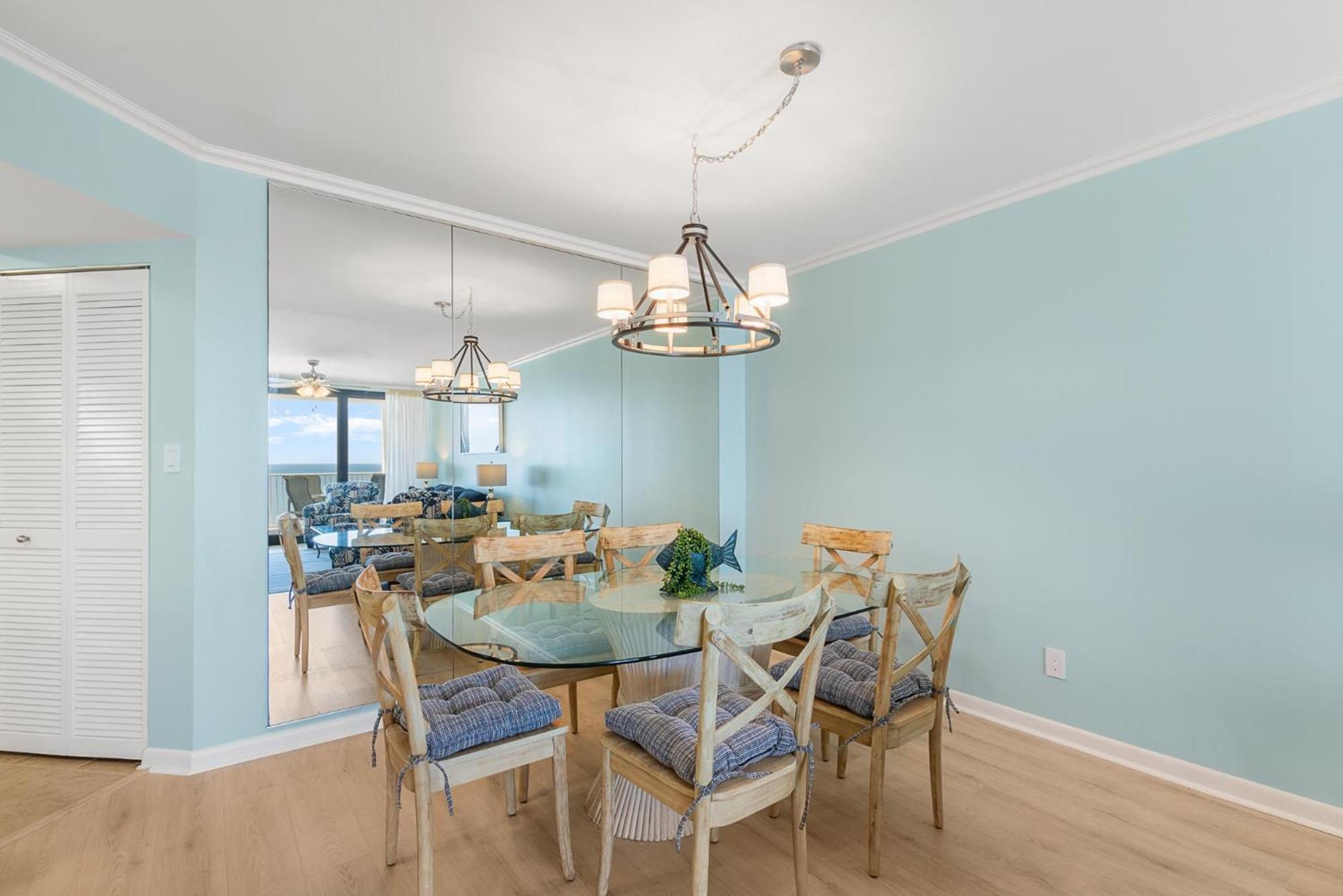 Apartment Windward Pointe 803 *